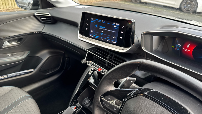 Peugeot 208 1.2 PureTech 130 Allure 5dr EAT8 Petrol Hatchback